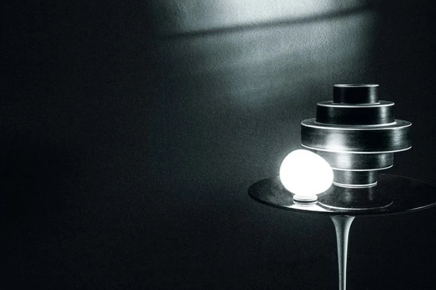 63806_207971_Foscarini-Gregg-tafellamp-4