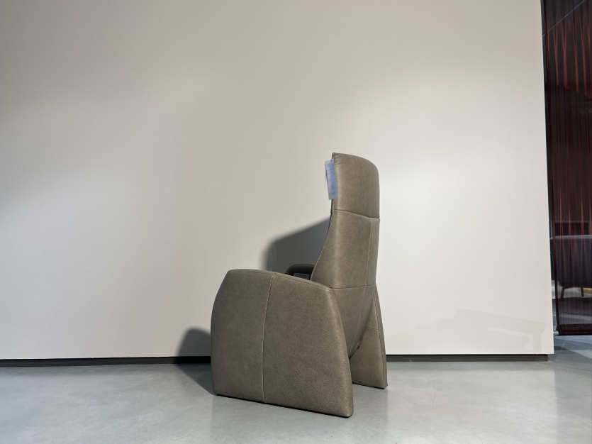 64018_211444_Toekomst-NF5-F1300-relaxfauteuil-sale-2