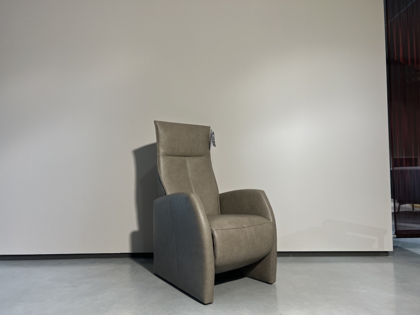 64018_211446_Toekomst-NF5-F1300-relaxfauteuil-sale-4
