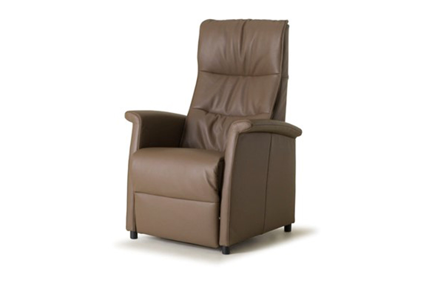 71362_233088_Toekomst-Toro-relaxfauteuil-met-sta-op-01