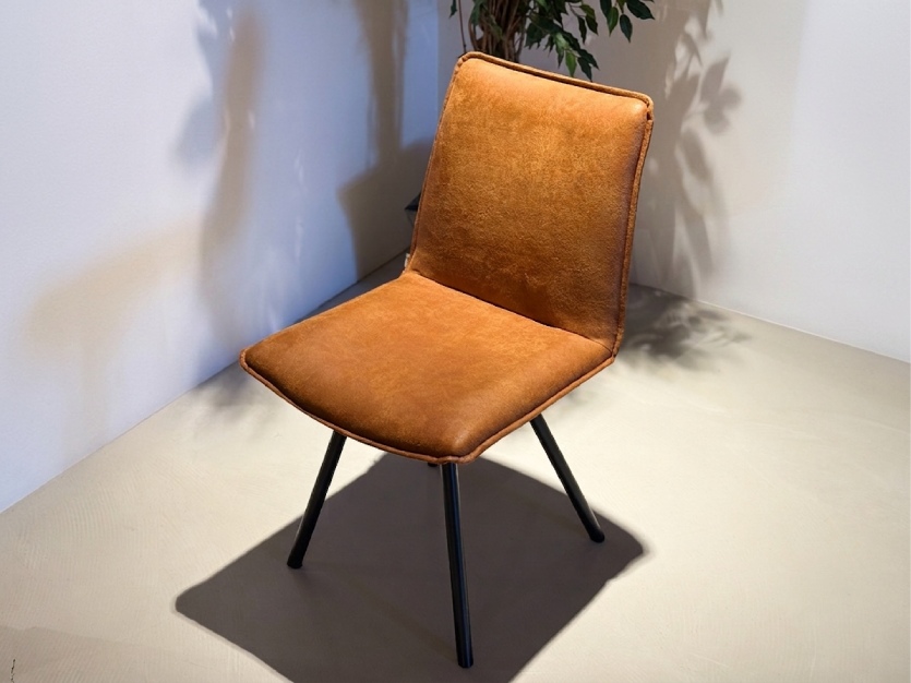 63347_293353_Pip-eetkamerstoel-sale-cognac-2
