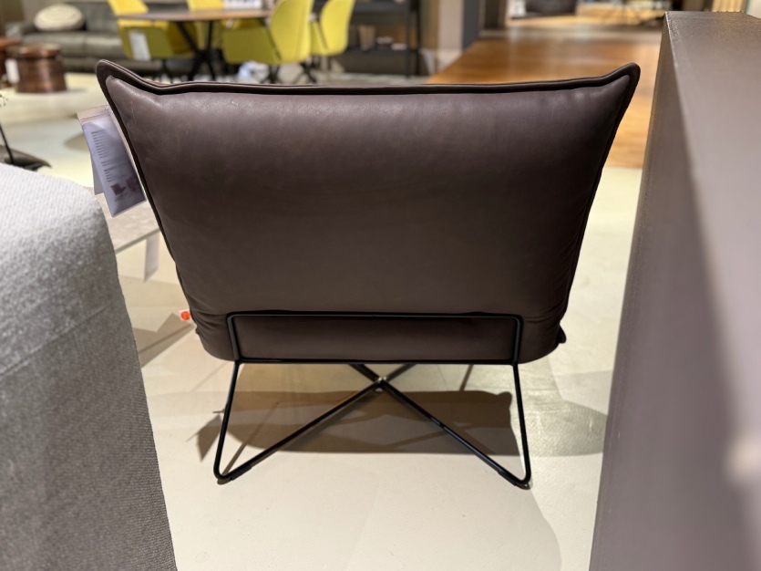 88061_335095_Jess-Design-Earl-fauteuil-hoog-sale-3