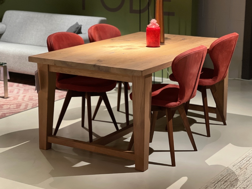 43317_335324_43322_243506_Toscane-eettafel-sale