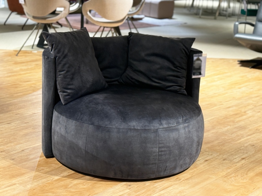 88285_345384_Passe-Partout-Pastille-fauteuil-sale-3